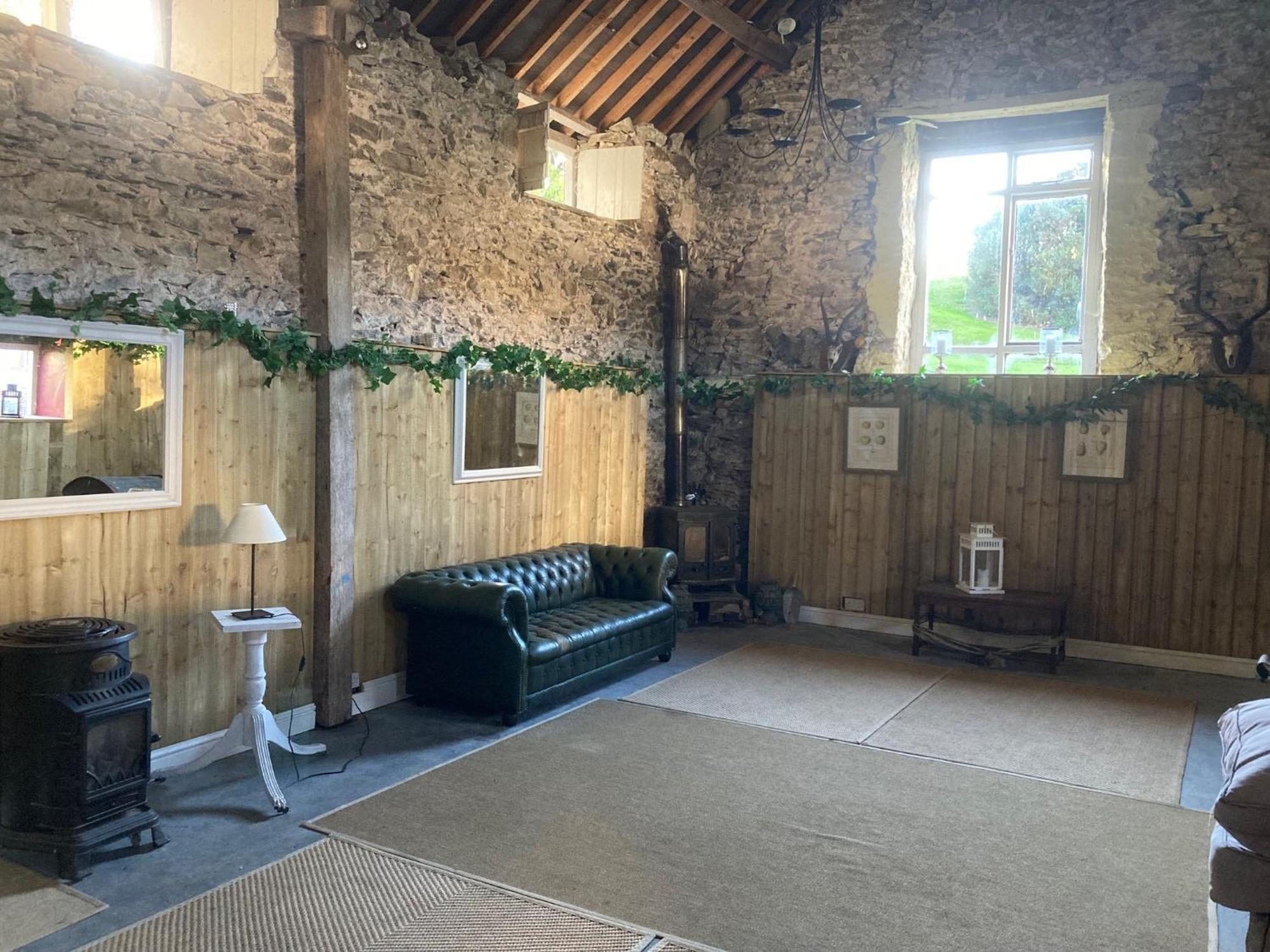 Penbedw Uchaf Estate - Rural Retreats, Tennis Mold Εξωτερικό φωτογραφία